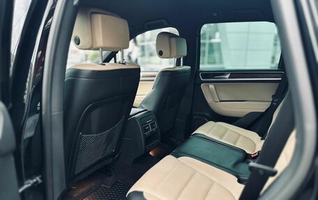 Volkswagen Touareg III, 2016 год, 2 875 000 рублей, 19 фотография