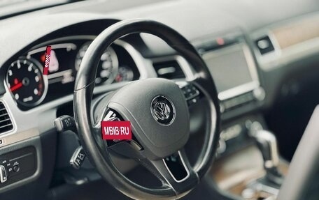 Volkswagen Touareg III, 2016 год, 2 875 000 рублей, 10 фотография