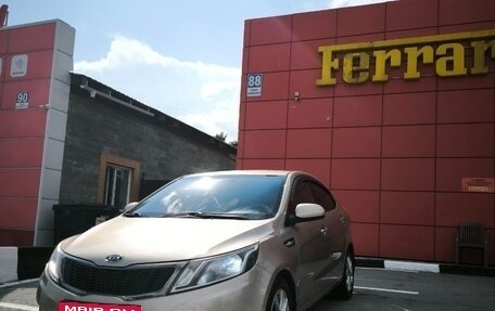 KIA Rio III рестайлинг, 2012 год, 840 000 рублей, 2 фотография
