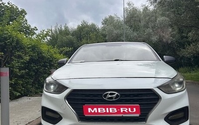 Hyundai Solaris II рестайлинг, 2019 год, 1 200 000 рублей, 1 фотография