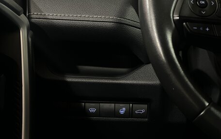 Toyota RAV4, 2021 год, 3 490 000 рублей, 24 фотография