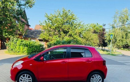 Toyota Yaris III рестайлинг, 2008 год, 650 000 рублей, 6 фотография