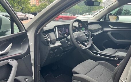 Skoda Kodiaq, 2025 год, 4 550 000 рублей, 8 фотография