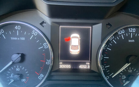 Skoda Octavia, 2015 год, 950 000 рублей, 23 фотография