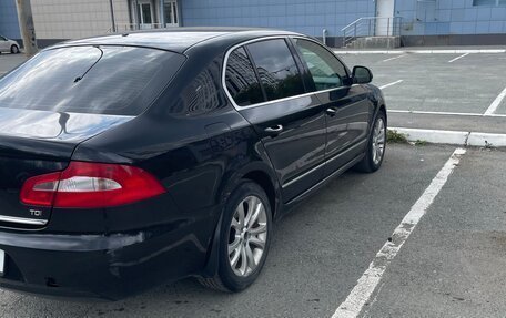 Skoda Superb III рестайлинг, 2010 год, 850 000 рублей, 5 фотография