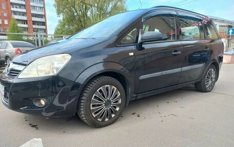 Opel Zafira B, 2009 год, 700 000 рублей, 3 фотография