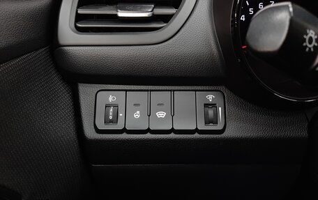 KIA Rio III рестайлинг, 2017 год, 959 000 рублей, 17 фотография