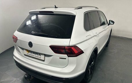 Volkswagen Tiguan II, 2019 год, 2 520 000 рублей, 4 фотография