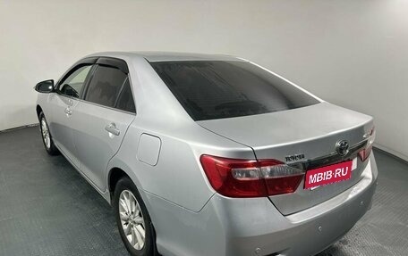 Toyota Camry, 2011 год, 1 182 000 рублей, 6 фотография