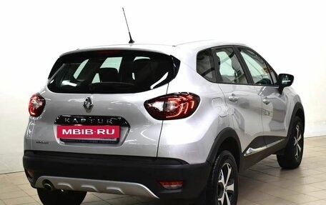 Renault Kaptur I рестайлинг, 2018 год, 1 340 000 рублей, 4 фотография