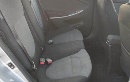 Hyundai Accent IV, 2011 год, 550 000 рублей, 11 фотография