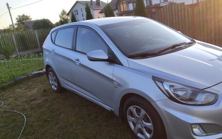 Hyundai Accent IV, 2011 год, 550 000 рублей, 4 фотография