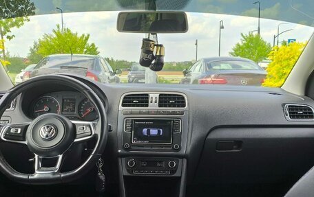 Volkswagen Polo VI (EU Market), 2018 год, 1 099 000 рублей, 9 фотография