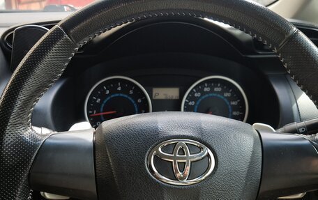 Toyota Wish II, 2010 год, 1 050 000 рублей, 9 фотография