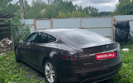 Tesla Model S I, 2014 год, 2 000 000 рублей, 3 фотография