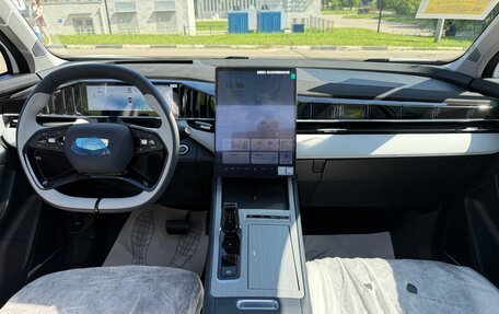 Geely Atlas, 2025 год, 18 фотография