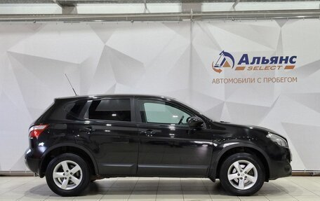 Nissan Qashqai, 2010 год, 930 000 рублей, 2 фотография