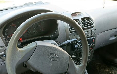 Hyundai Accent II, 2009 год, 385 000 рублей, 5 фотография