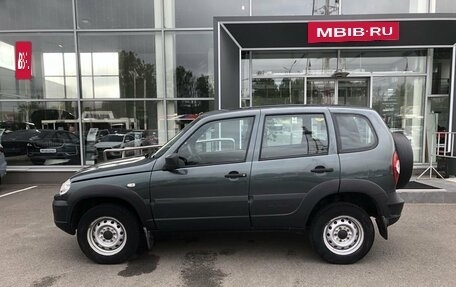 Chevrolet Niva I рестайлинг, 2018 год, 797 000 рублей, 4 фотография