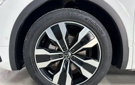 Volkswagen Tiguan II, 2022 год, 2 352 000 рублей, 20 фотография