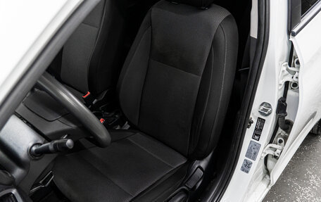 Hyundai Solaris II рестайлинг, 2018 год, 1 299 000 рублей, 13 фотография