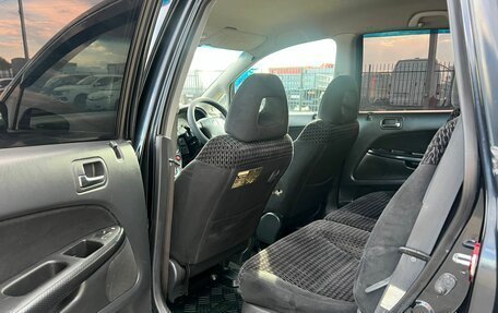 Honda Stream I рестайлинг, 2002 год, 699 999 рублей, 17 фотография