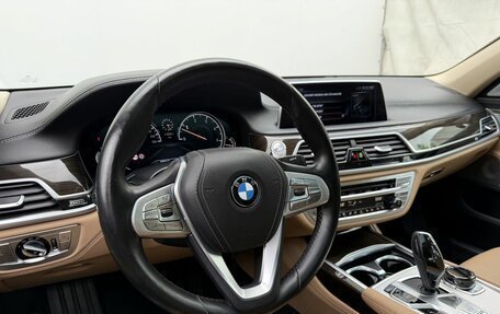 BMW 7 серия, 2016 год, 4 000 000 рублей, 12 фотография