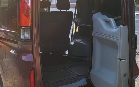 Honda Stepwgn IV, 2017 год, 2 050 000 рублей, 9 фотография