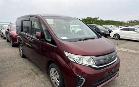 Honda Stepwgn IV, 2017 год, 2 050 000 рублей, 40 фотография