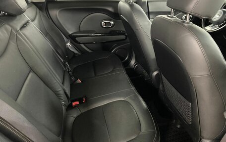KIA Soul II рестайлинг, 2018 год, 1 699 000 рублей, 21 фотография