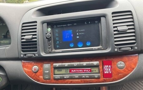 Toyota Camry V40, 2003 год, 780 000 рублей, 1 фотография