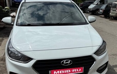 Hyundai Solaris II рестайлинг, 2019 год, 950 000 рублей, 1 фотография