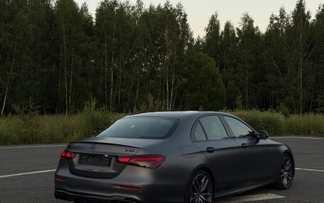 Mercedes-Benz E-Класс AMG, 2021 год, 7 550 000 рублей, 3 фотография
