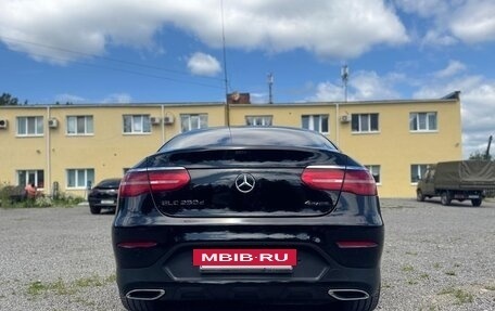 Mercedes-Benz GLC Coupe, 2017 год, 3 700 000 рублей, 8 фотография
