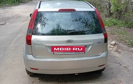 Ford Fiesta, 2005 год, 345 000 рублей, 4 фотография