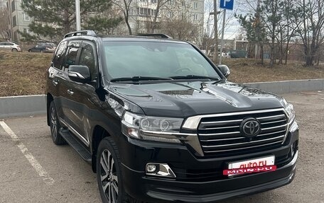 Toyota Land Cruiser 200, 2018 год, 7 600 000 рублей, 4 фотография