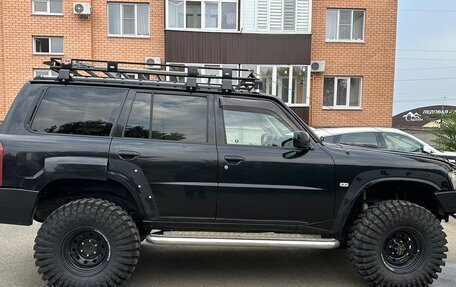 Nissan Patrol, 2008 год, 3 000 000 рублей, 5 фотография