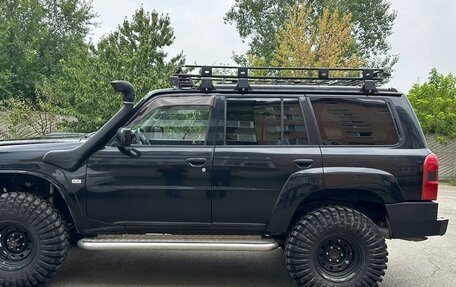 Nissan Patrol, 2008 год, 3 000 000 рублей, 3 фотография