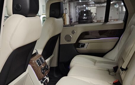 Land Rover Range Rover IV рестайлинг, 2019 год, 9 500 000 рублей, 23 фотография