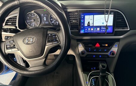 Hyundai Elantra VI рестайлинг, 2018 год, 1 600 000 рублей, 4 фотография