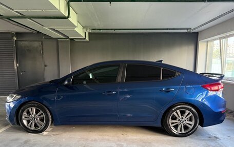 Hyundai Elantra VI рестайлинг, 2018 год, 1 600 000 рублей, 8 фотография