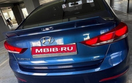 Hyundai Elantra VI рестайлинг, 2018 год, 1 600 000 рублей, 5 фотография
