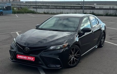 Toyota Camry, 2022 год, 2 600 000 рублей, 1 фотография