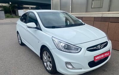 Hyundai Solaris II рестайлинг, 2013 год, 850 000 рублей, 1 фотография