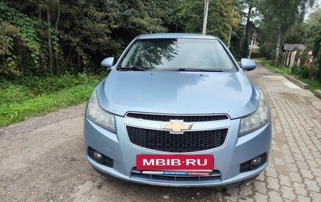 Chevrolet Cruze II, 2011 год, 535 000 рублей, 3 фотография