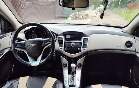 Chevrolet Cruze II, 2011 год, 535 000 рублей, 14 фотография
