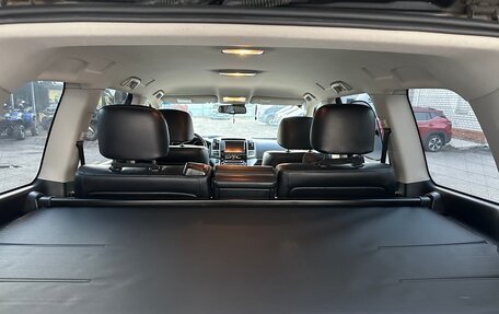 Toyota Land Cruiser 200, 2013 год, 3 400 000 рублей, 22 фотография