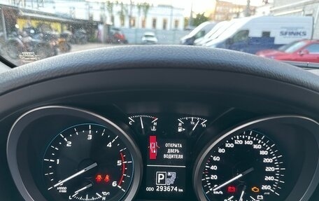 Toyota Land Cruiser 200, 2013 год, 3 400 000 рублей, 9 фотография