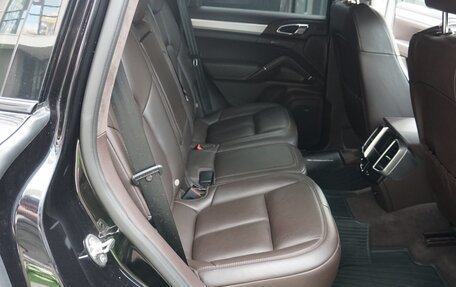 Porsche Cayenne III, 2015 год, 4 589 000 рублей, 18 фотография