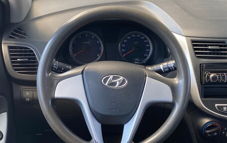 Hyundai Solaris II рестайлинг, 2013 год, 697 000 рублей, 17 фотография